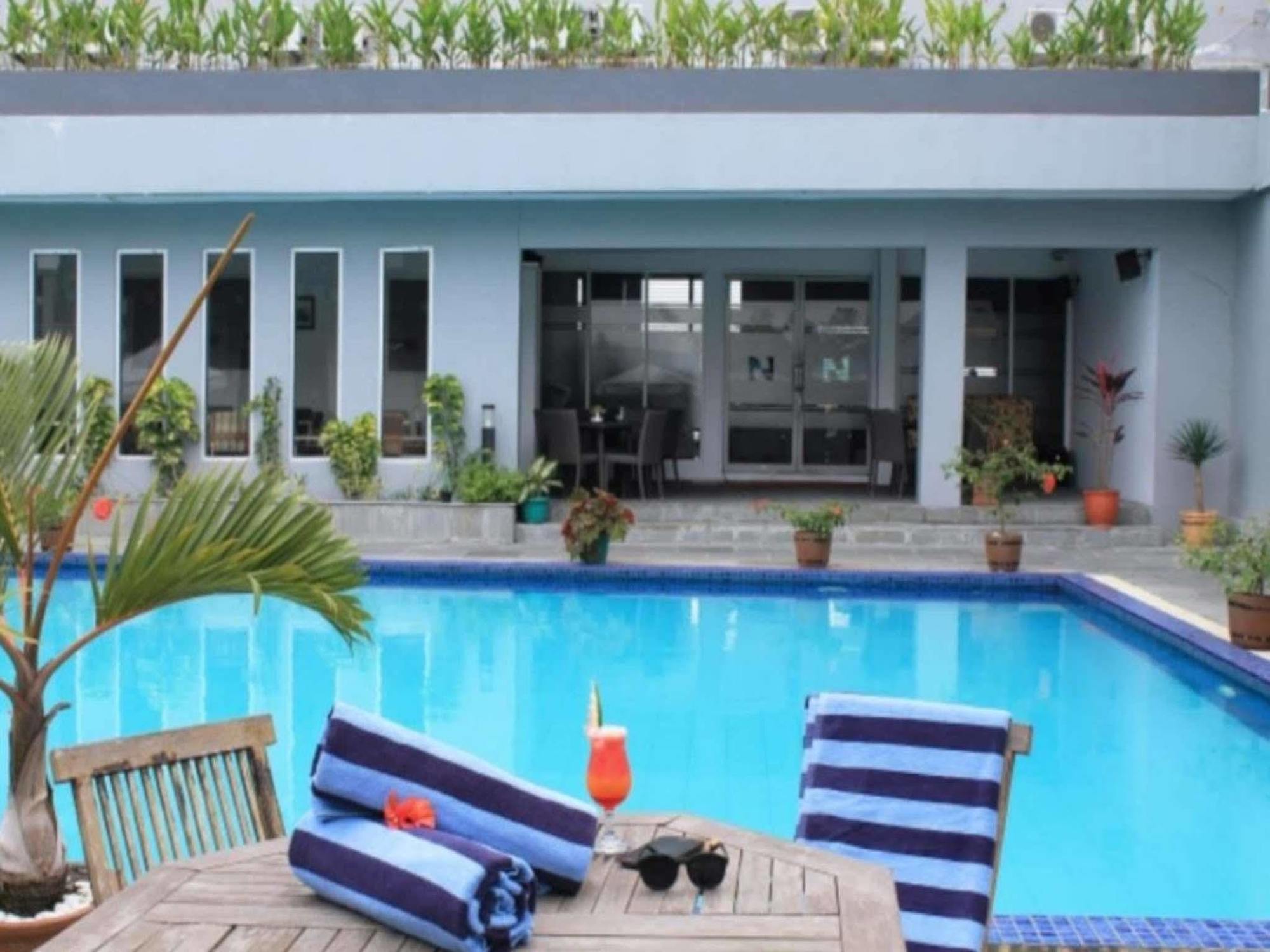 Swiss-Belinn Pangkalan Bun Exterior photo